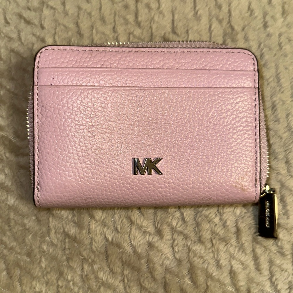MK Wallet (Michael Kors boutique)
